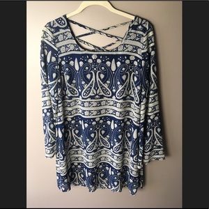 Long Sleeve Paisley Shift Dress